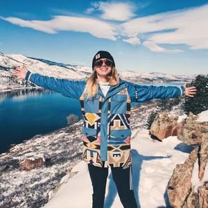 Meet your Posher, Alexandra